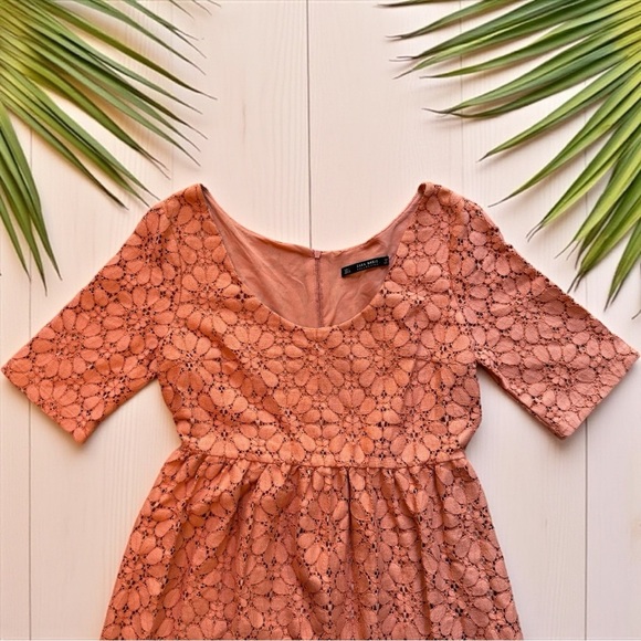 ZARA Basic Collection Coral Lace Midi Dress – Size L – Short Sleeve Fit & Flare - Picture 8 of 16